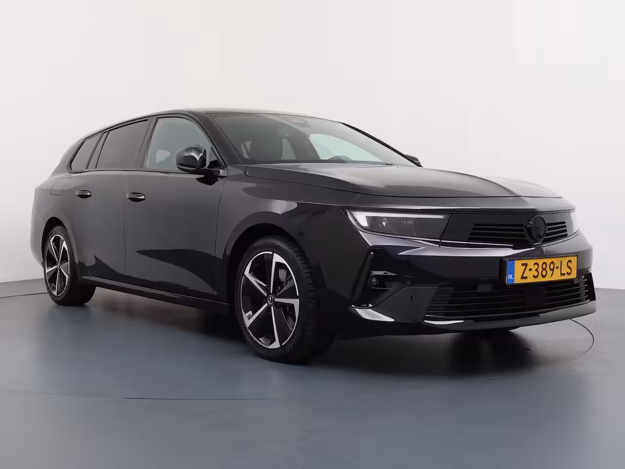 Opel Astra Sports Tourer 1.2 Turbo GS Trekhaak | All-seasons | Apple Carplay/Android Auto|telefoonintegratie premiu