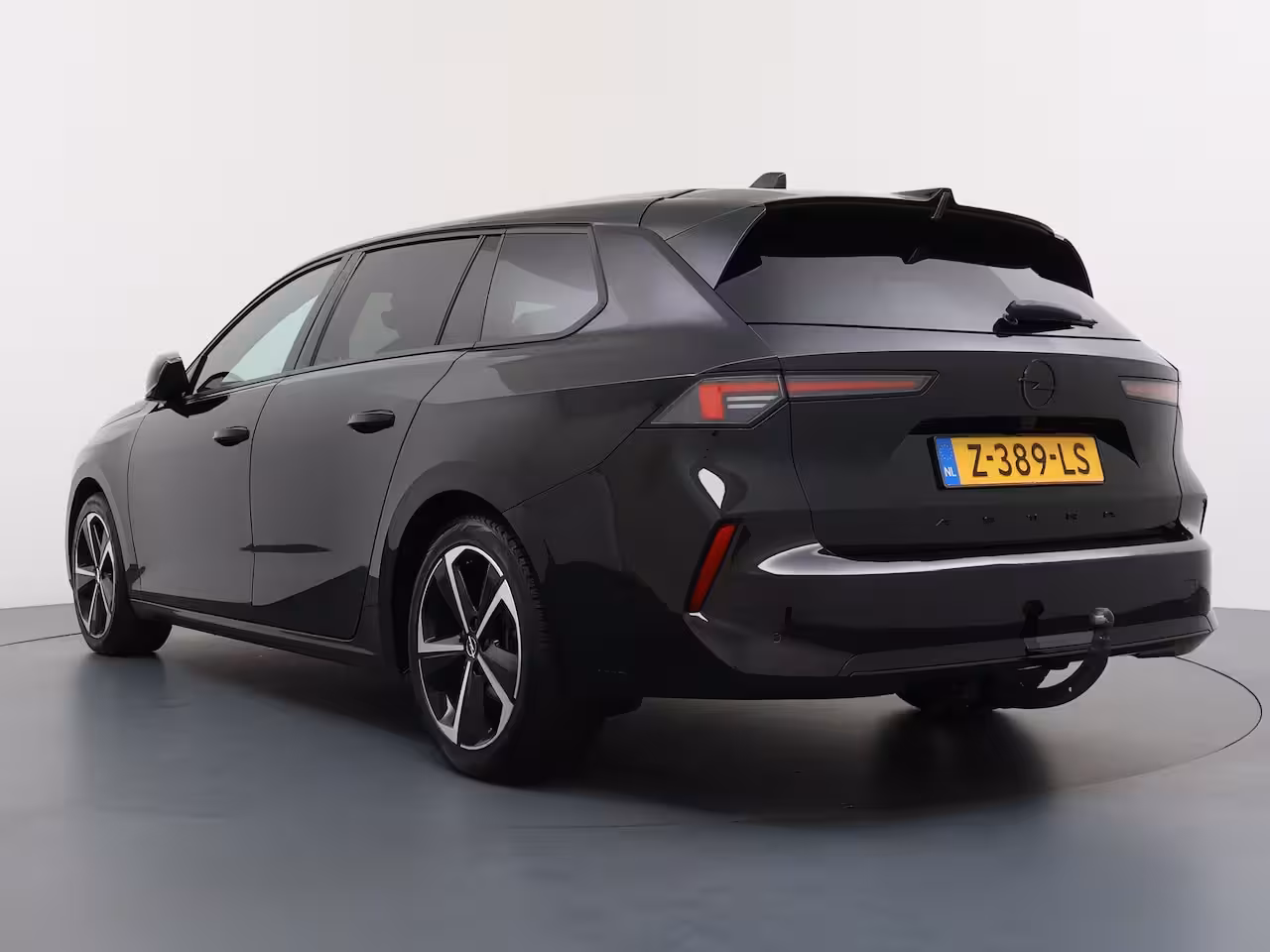 Opel Astra Sports Tourer 1.2 Turbo GS Trekhaak | All-seasons | Apple Carplay/Android Auto|telefoonintegratie premiu