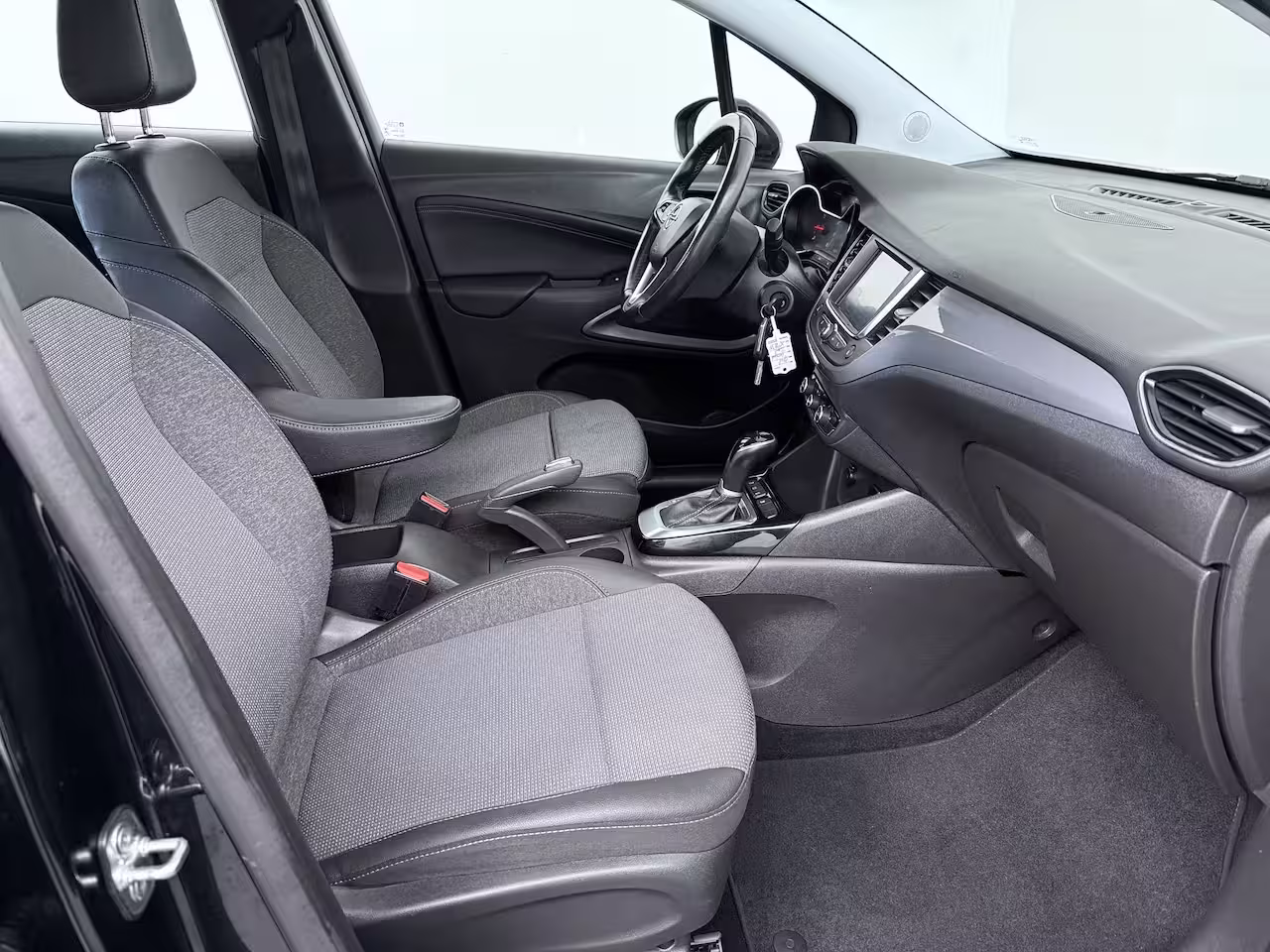 Opel Crossland 1.2 Turbo Elegance | Achteruitrijcamera | Airco (automatisch) | Comfortstoel(en)