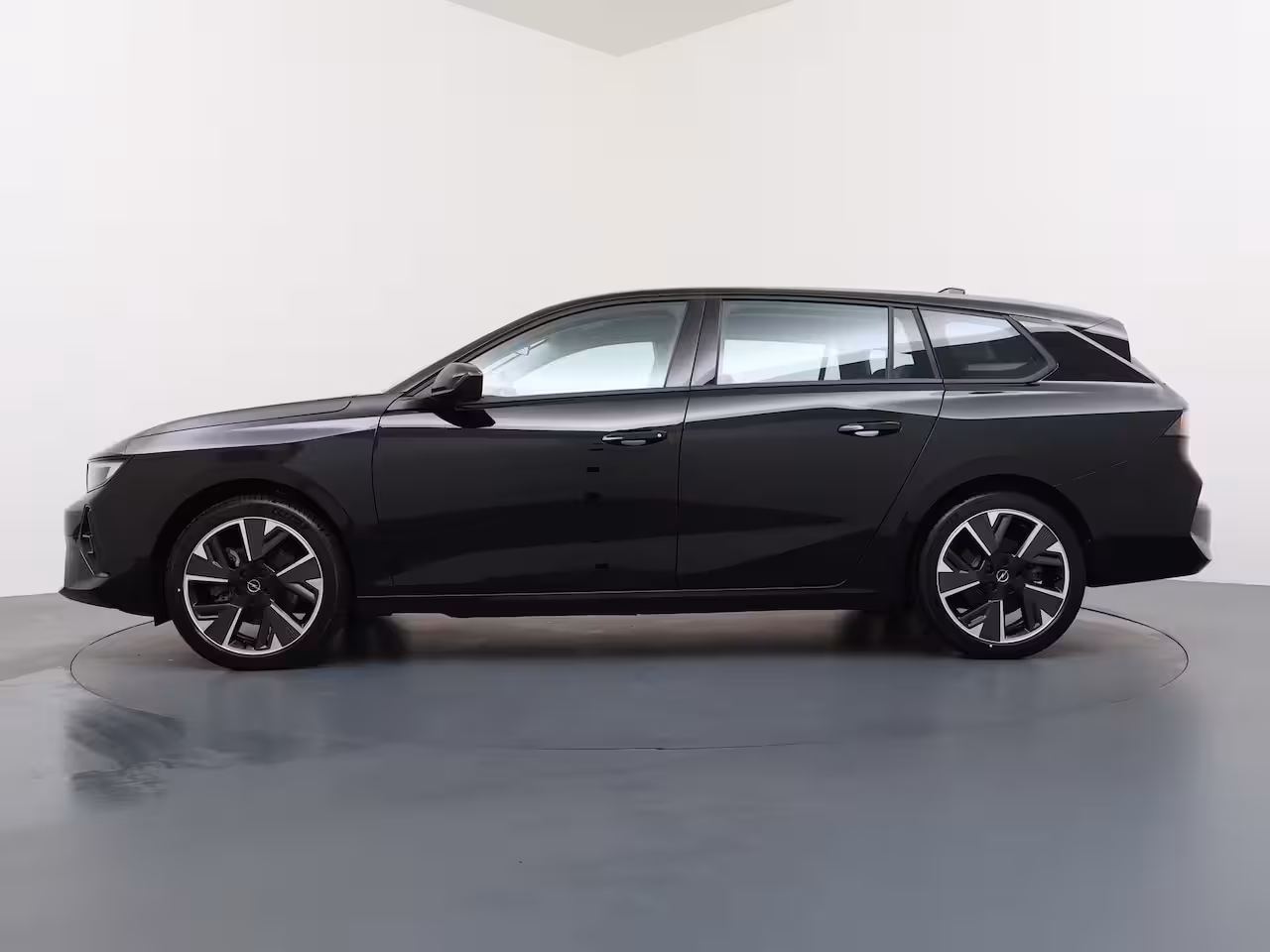 Opel Astra Electric 54 kWh Edition | SOH 98% | Apple Carplay/ Android Auto | Cruise Control Adaptief | | Airco