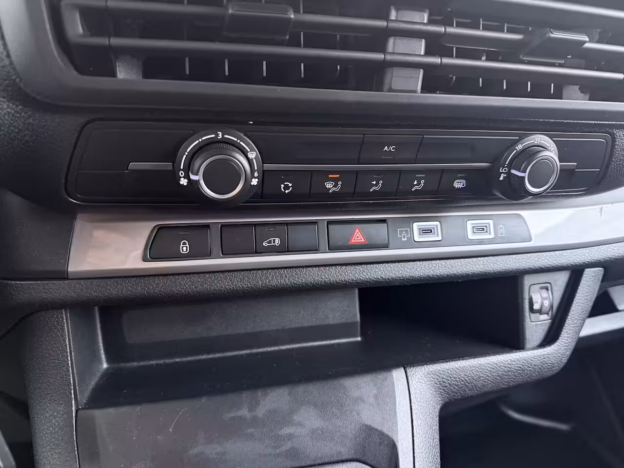 Opel Vivaro 2.0 Diesel 145 L2 | Achteruitrijcamera | Apple Carplay/Android Auto|telefoonintegratie pre