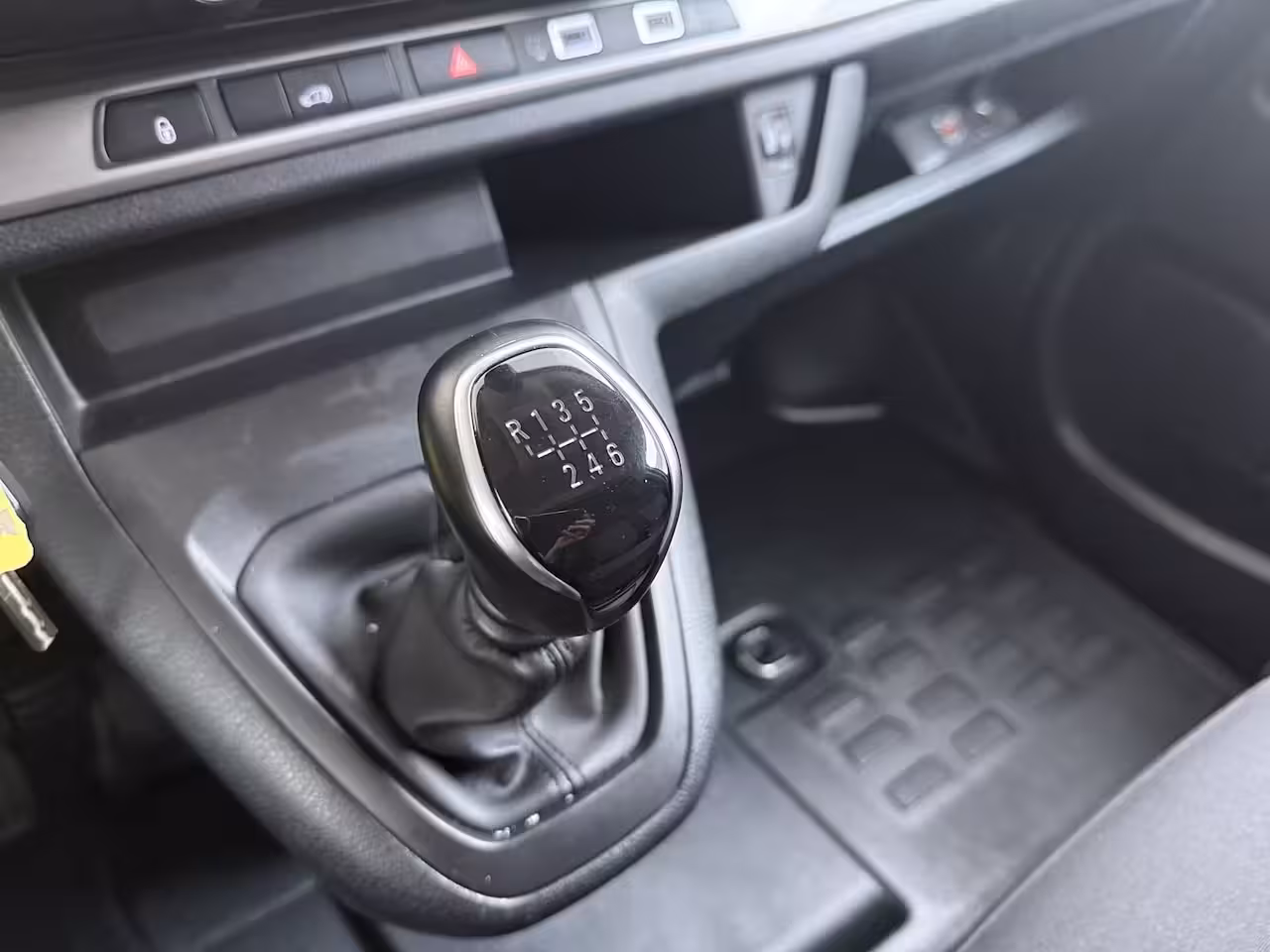 Opel Vivaro 2.0 Diesel 145 L2 | Achteruitrijcamera | Apple Carplay/Android Auto|telefoonintegratie pre