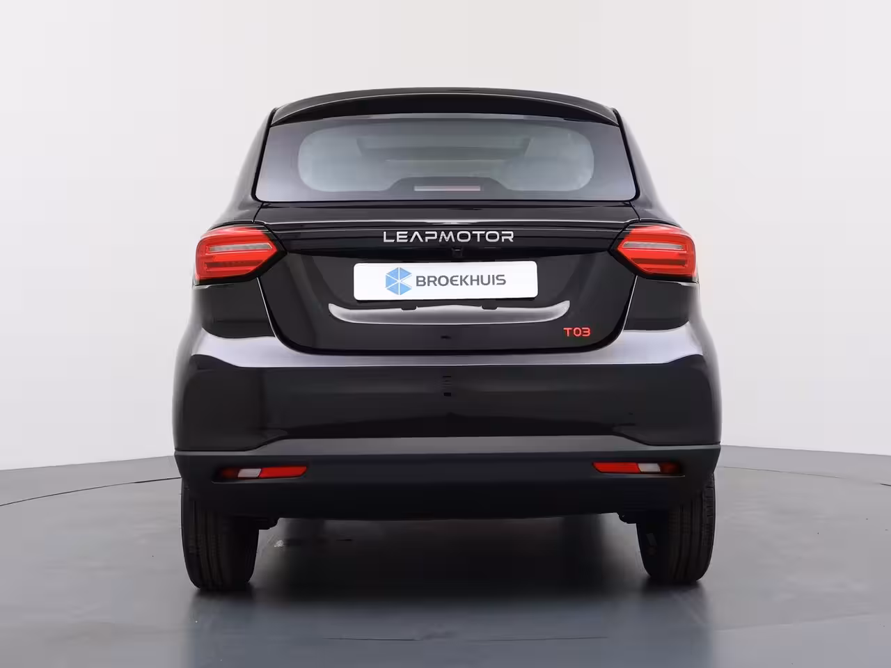 Leapmotor T03 Design 37.3 kWh | €1500, - korting | Vanaf €259, - Private Lease per maand | Achteruitrijc