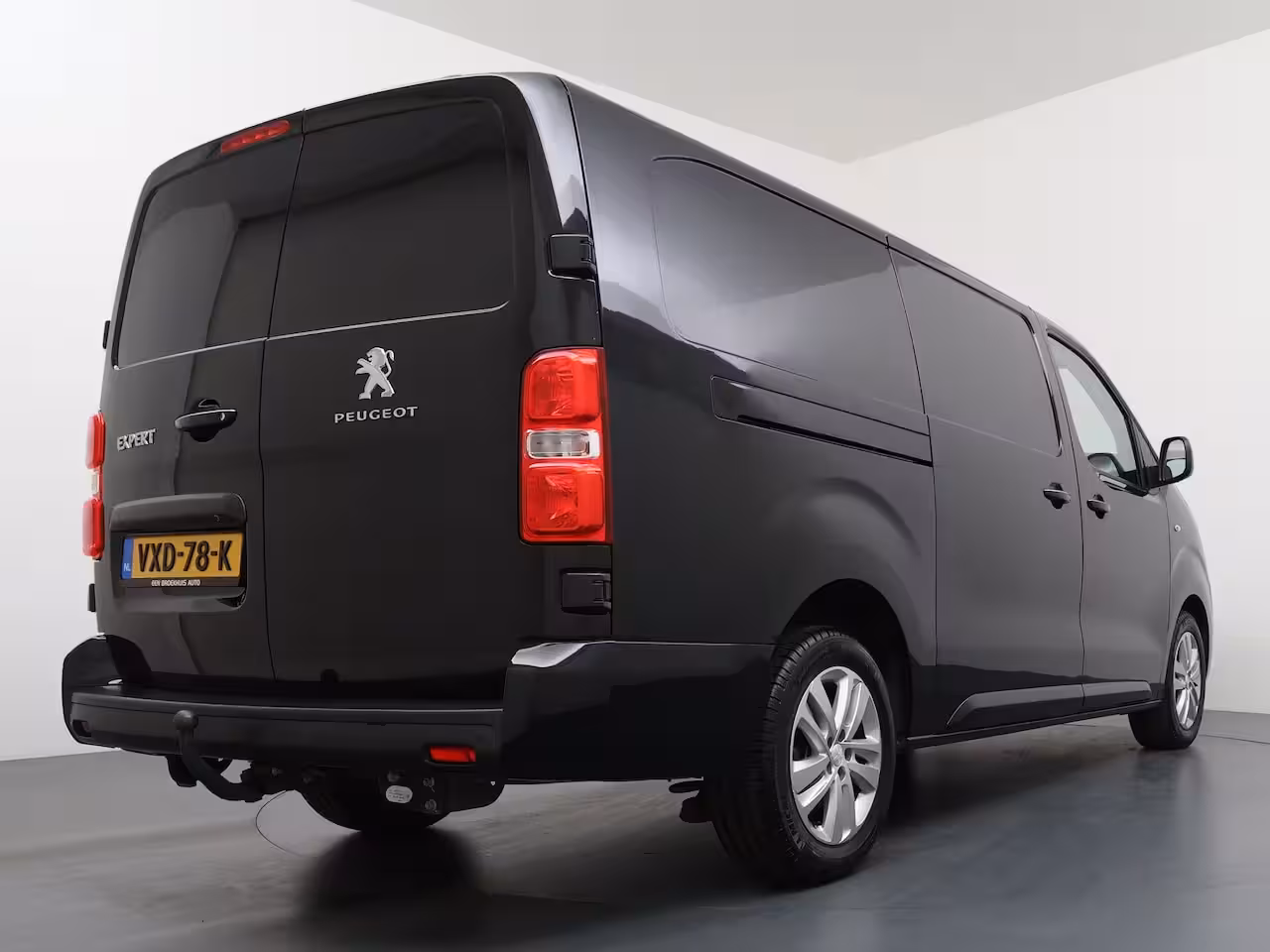 Peugeot Expert 2.0 BlueHDi 145 L3 | Achteruitrijcamera | Airco (automatisch) | Cruise control