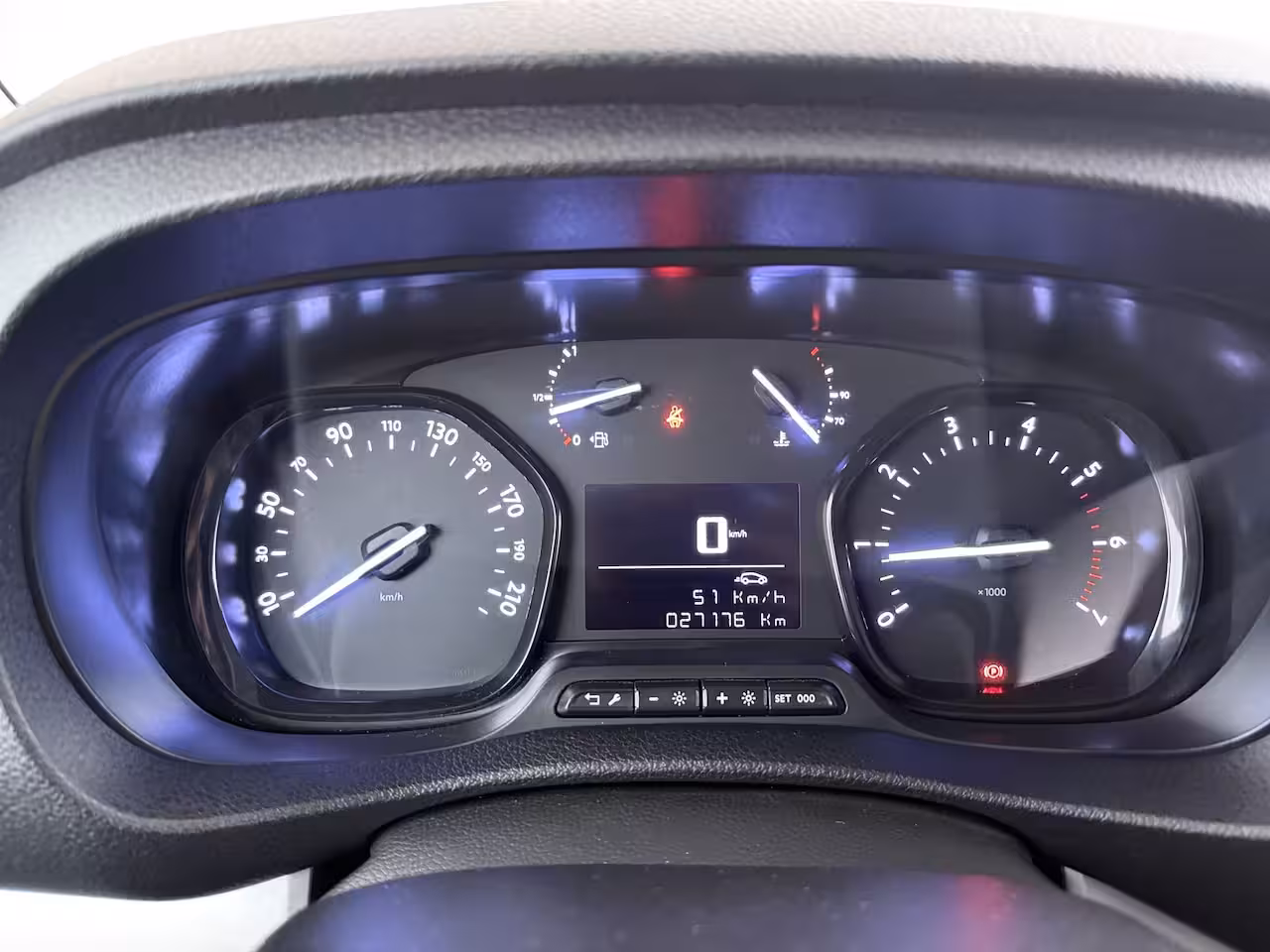Peugeot Expert 2.0 BlueHDi 145 L3 | Achteruitrijcamera | Airco (automatisch) | Cruise control