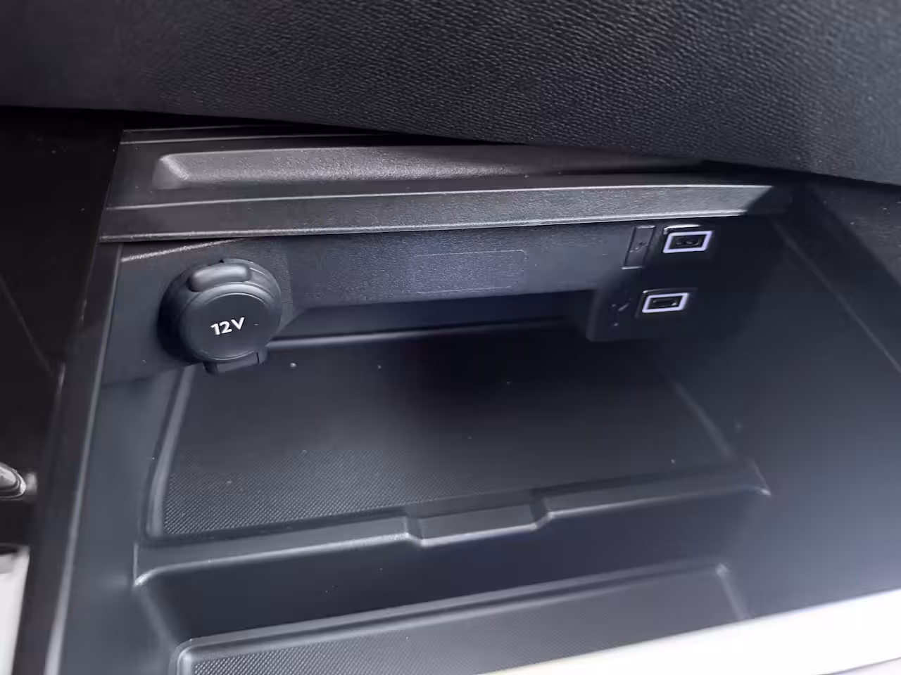 Opel Astra Electric 54 kWh Edition | Airco (automatisch) | Apple Carplay/Android Auto|telefoonintegratie premi