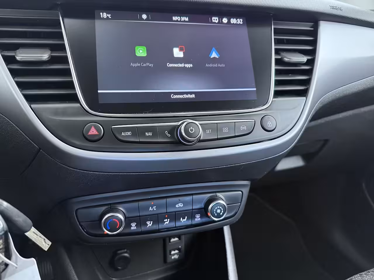 Opel Crossland 1.2 Turbo Edition 110pk | Airco | Apple Carplay/Android Auto|telefoonintegratie premium |