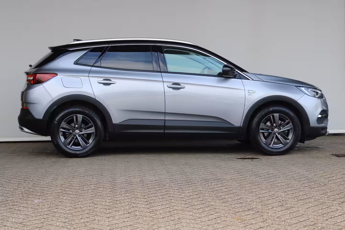 Opel Grandland X 1.2 Turbo 120 Jaar Edition | Navigatie | Climate control | AFL Koplampen | AGR | Cruise co