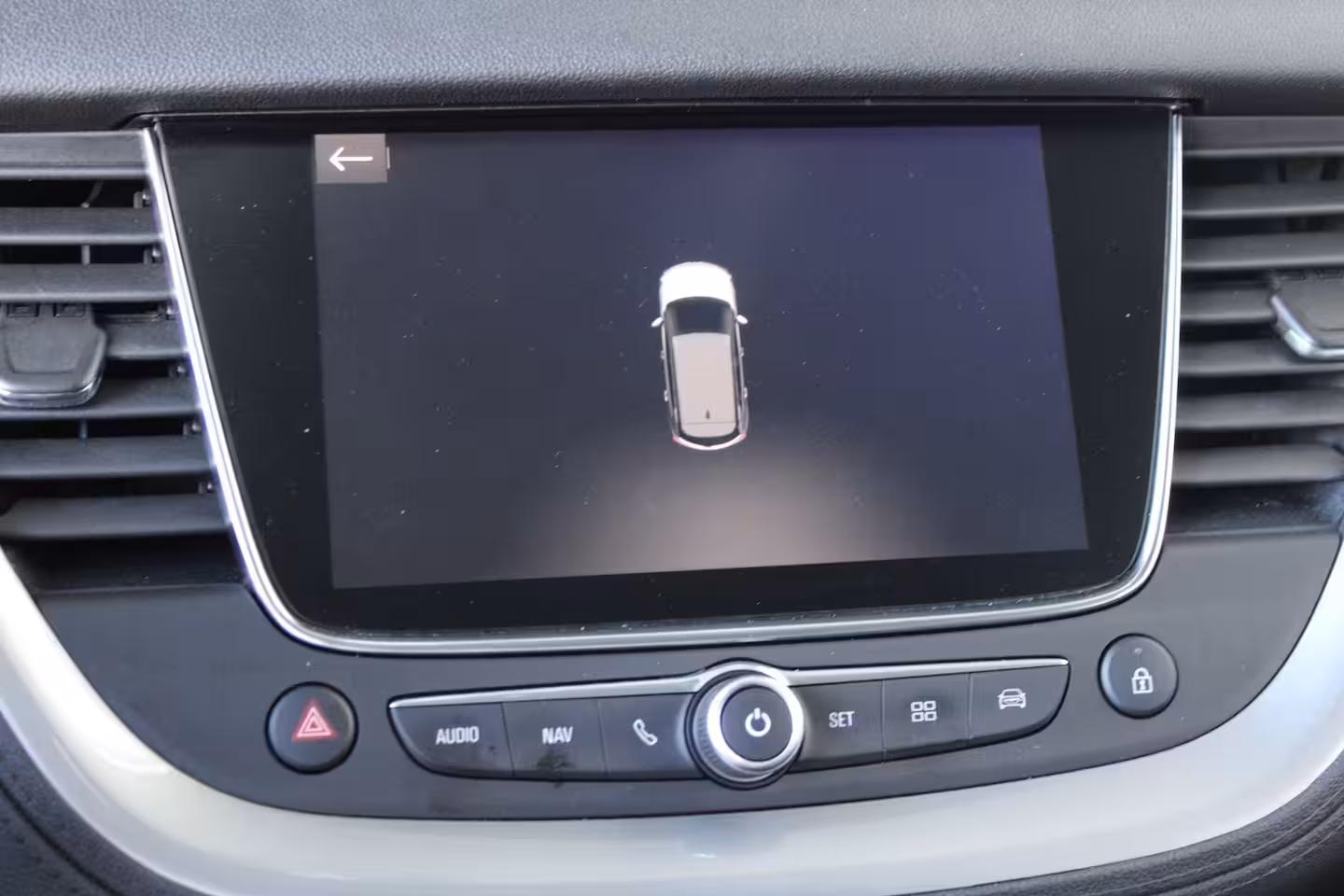 Opel Grandland X 1.2 Turbo 120 Jaar Edition | Panoramadak | Navigatiesysteem | Trekhaak | Climate control |