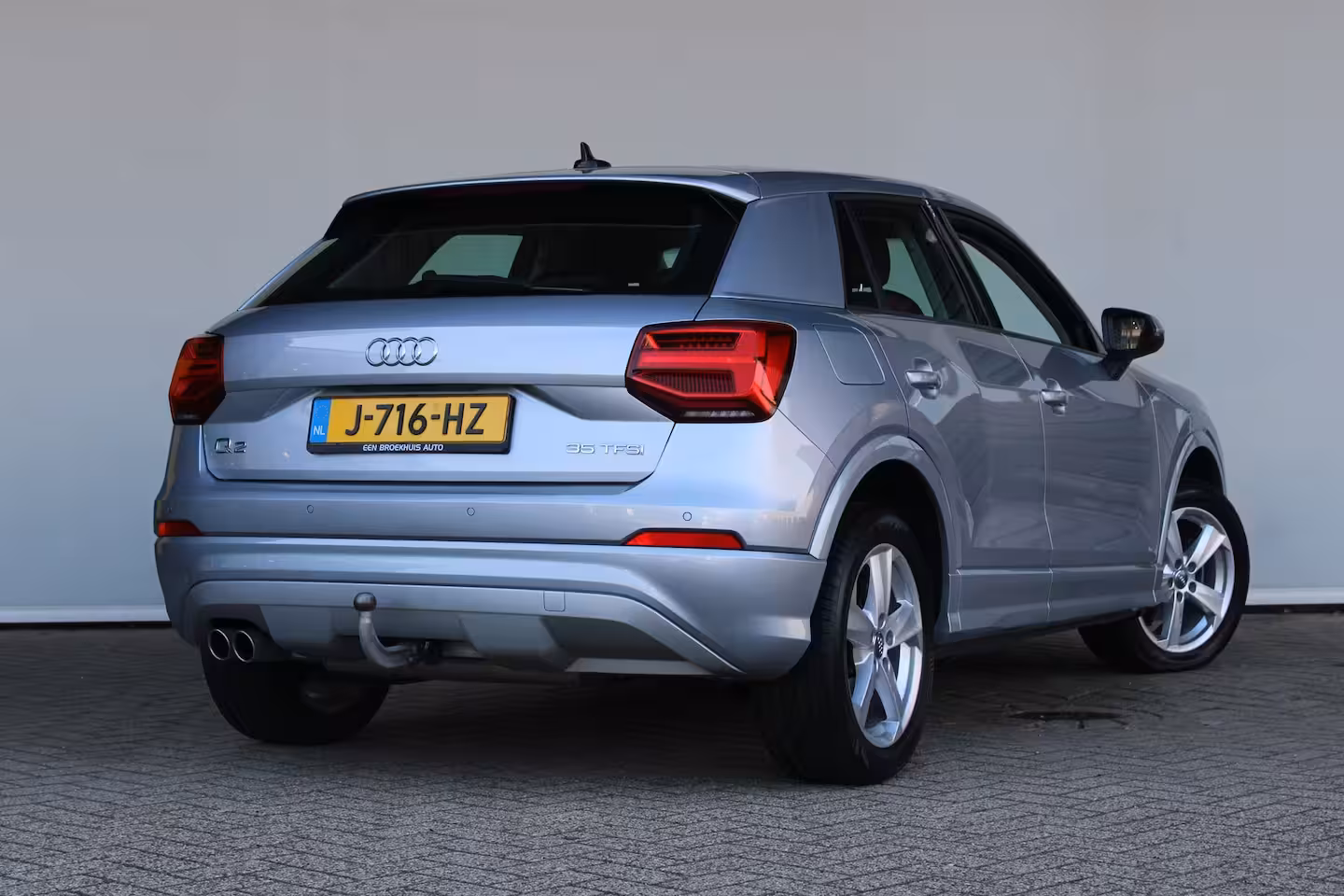 Audi Q2 35 TFSI epic | Adaptieve cruise control | Fabrieksnavigatie | Climate control | Start-stop