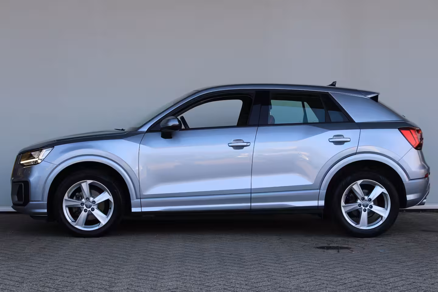 Audi Q2 35 TFSI epic | Adaptieve cruise control | Fabrieksnavigatie | Climate control | Start-stop