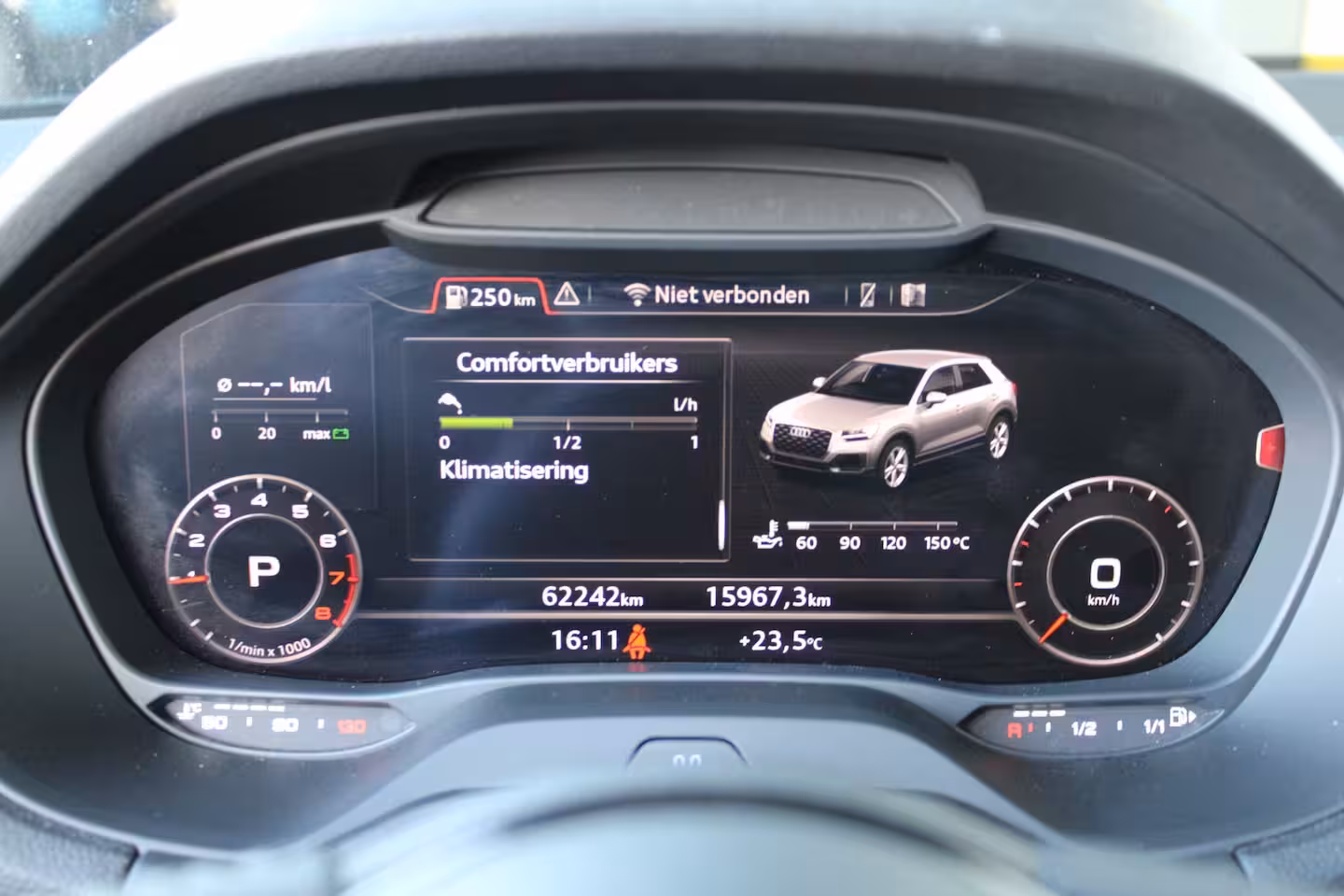 Audi Q2 35 TFSI epic | Adaptieve cruise control | Fabrieksnavigatie | Climate control | Start-stop