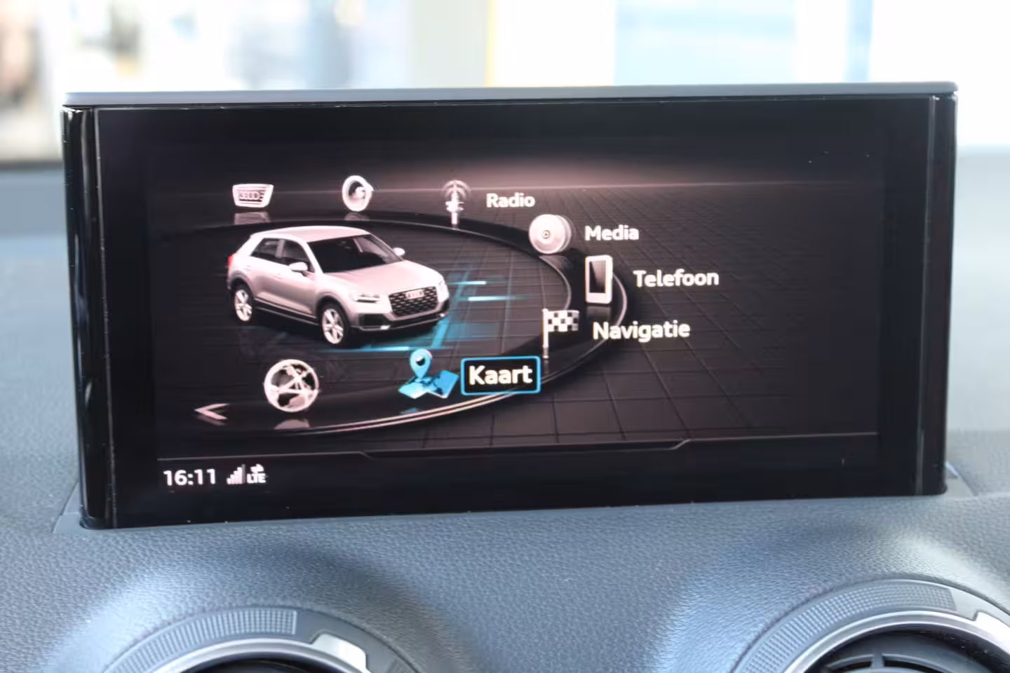 Audi Q2 35 TFSI epic | Adaptieve cruise control | Fabrieksnavigatie | Climate control | Start-stop