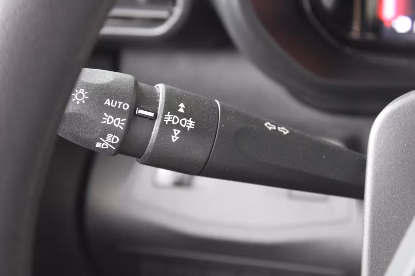 Fiat Doblò 1.5D 100pk L1 650kg | Navigatie | Draadloos telefoon opladen | Achteruitrijcamera | Dode-h