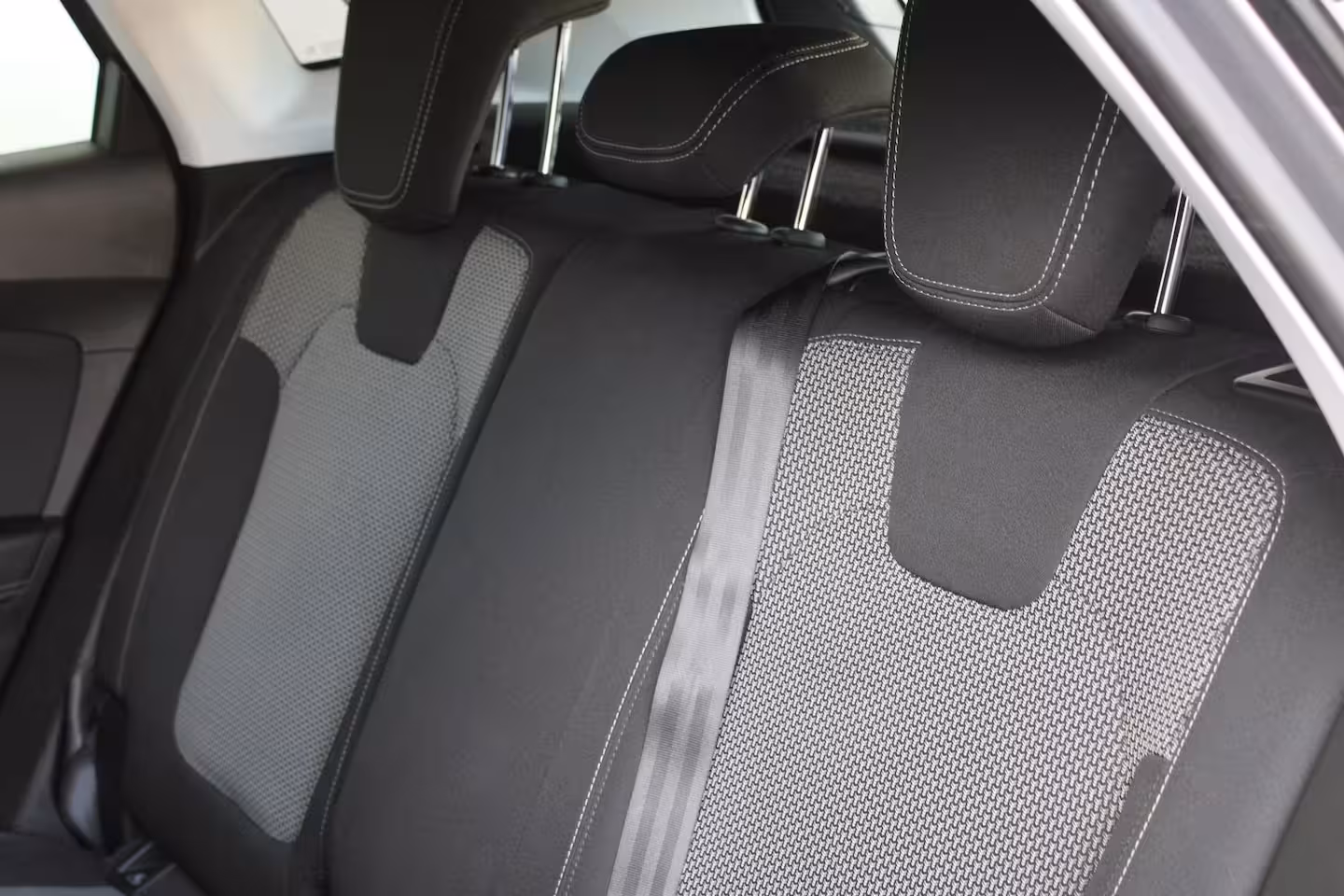 Opel Grandland X 1.2 Turbo Online Edition | Parkeersensoren voor & achter | Navigatiesysteem | Apple carpla