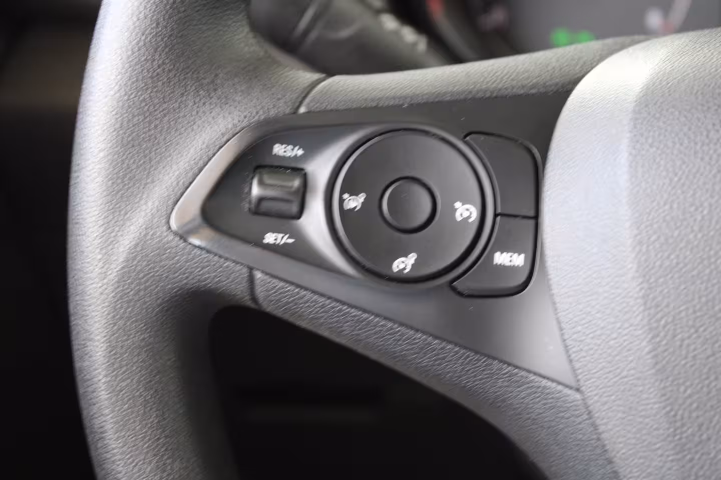 Opel Grandland X 1.2 Turbo Online Edition | Parkeersensoren voor & achter | Navigatiesysteem | Apple carpla