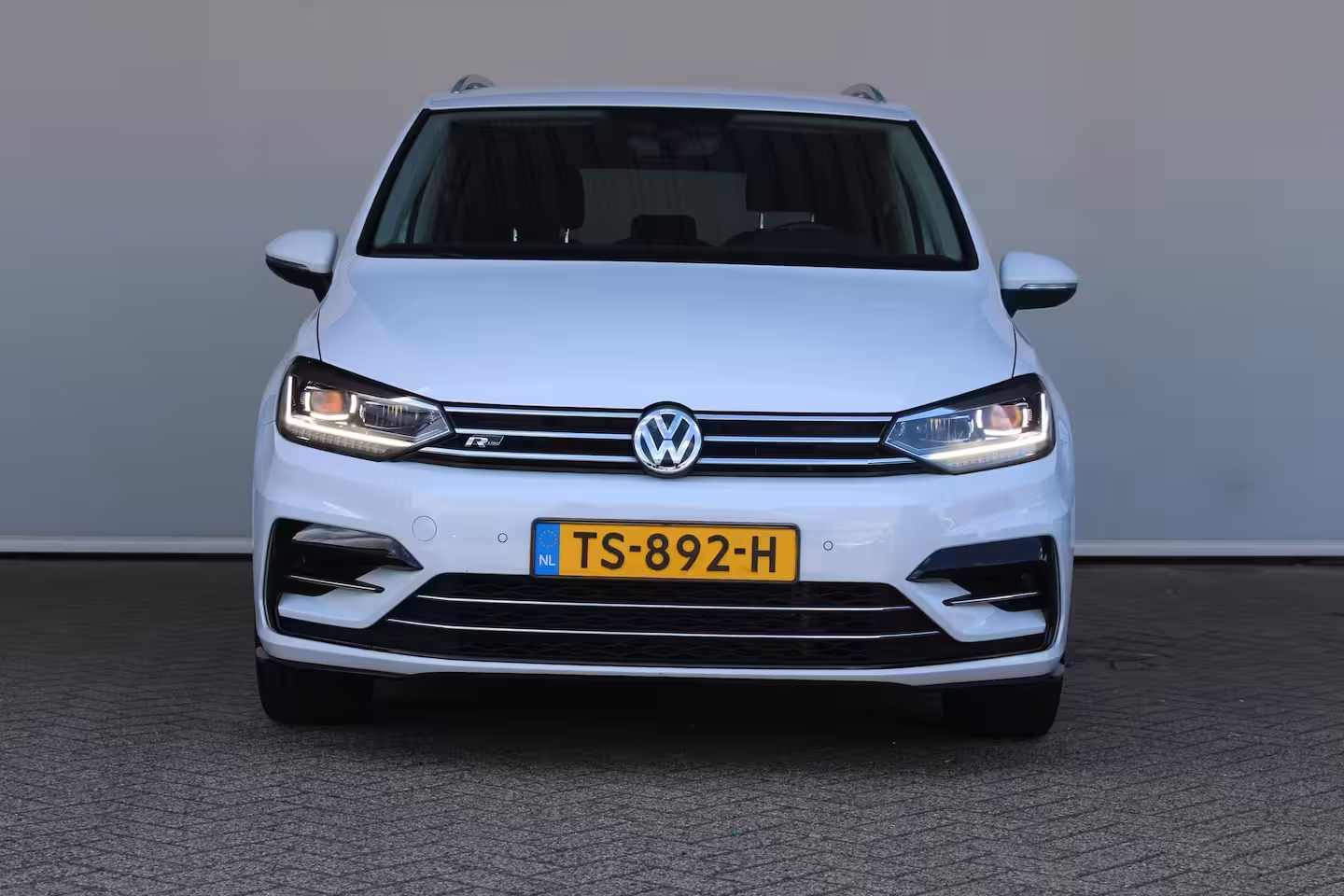 Volkswagen Touran 1.4 TSI Highline Business R 7p | 7-persoons | Velours bekleding | Adaptieve cruise control