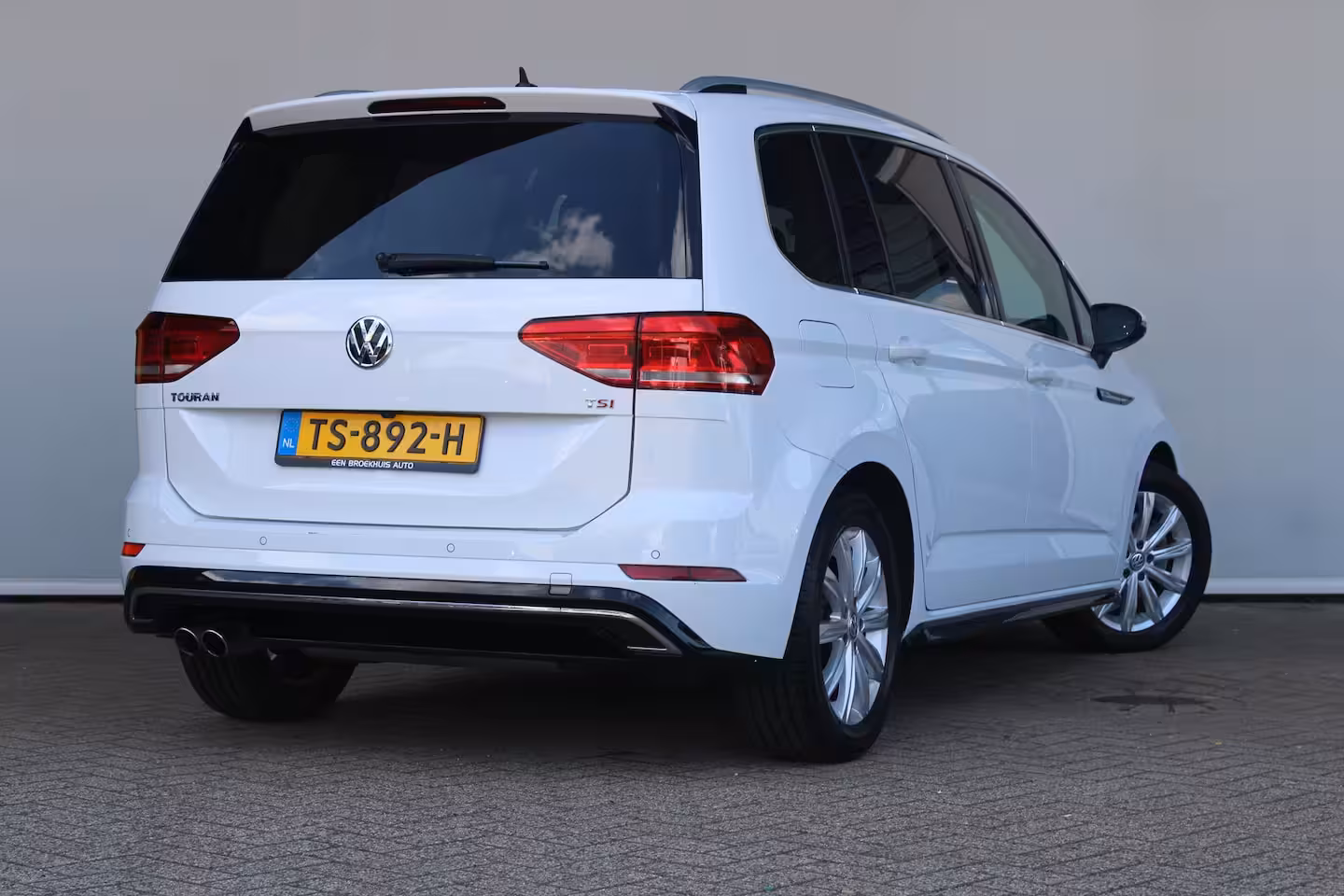 Volkswagen Touran 1.4 TSI Highline Business R 7p | 7-persoons | Velours bekleding | Adaptieve cruise control