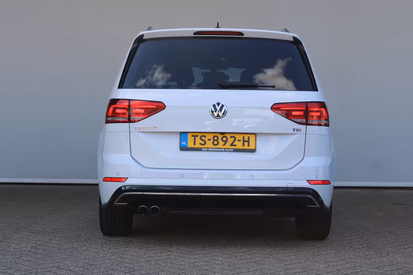Volkswagen Touran 1.4 TSI Highline Business R 7p | 7-persoons | Velours bekleding | Adaptieve cruise control
