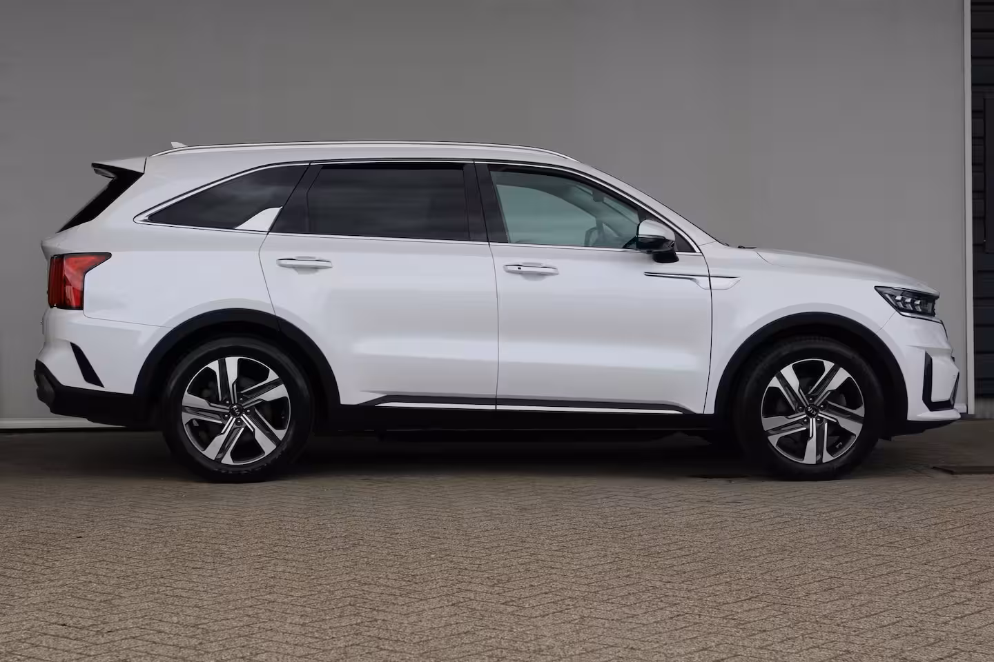 Kia Sorento 1.6 T-GDI Hybrid 2WD ExecutiveLine 7p. | 7-persoons | Ledere bekleding | Elektrische achte