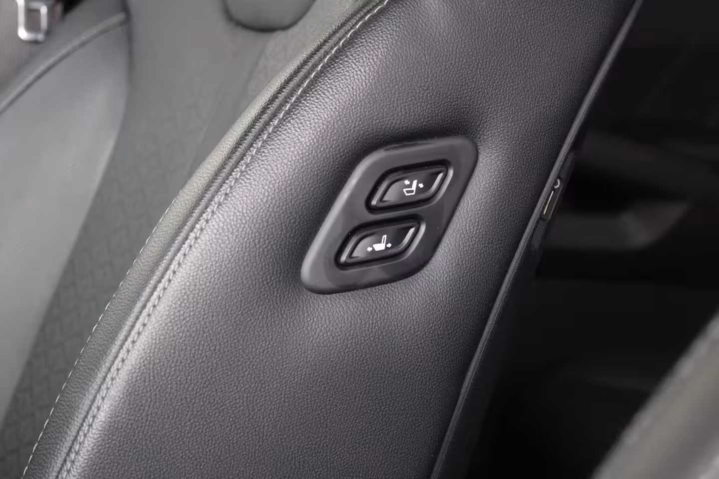 Kia Sorento 1.6 T-GDI Hybrid 2WD ExecutiveLine 7p. | 7-persoons | Ledere bekleding | Elektrische achte