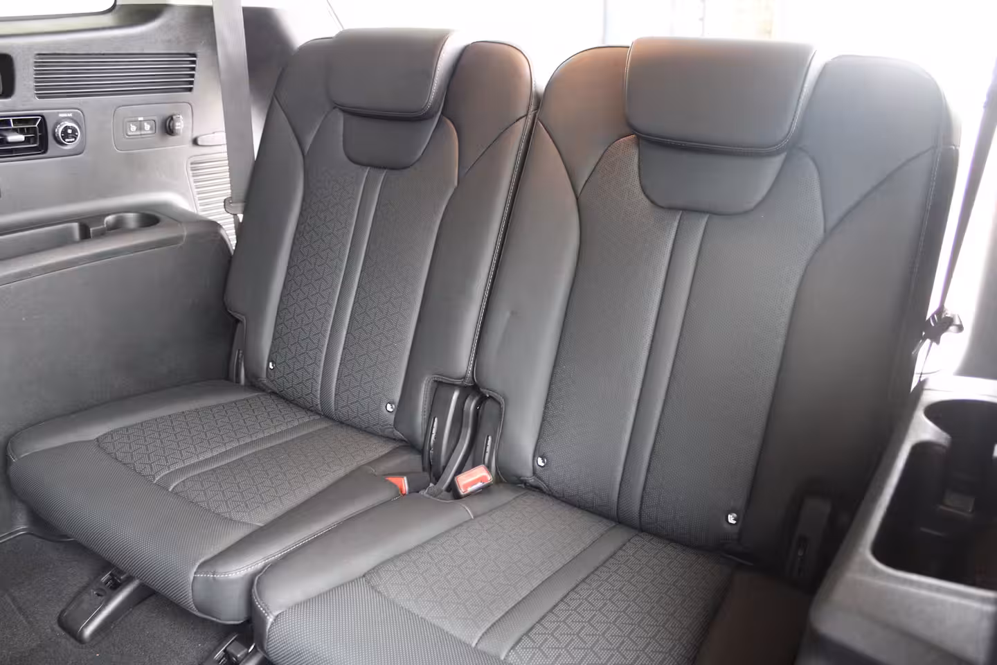 Kia Sorento 1.6 T-GDI Hybrid 2WD ExecutiveLine 7p. | 7-persoons | Ledere bekleding | Elektrische achte