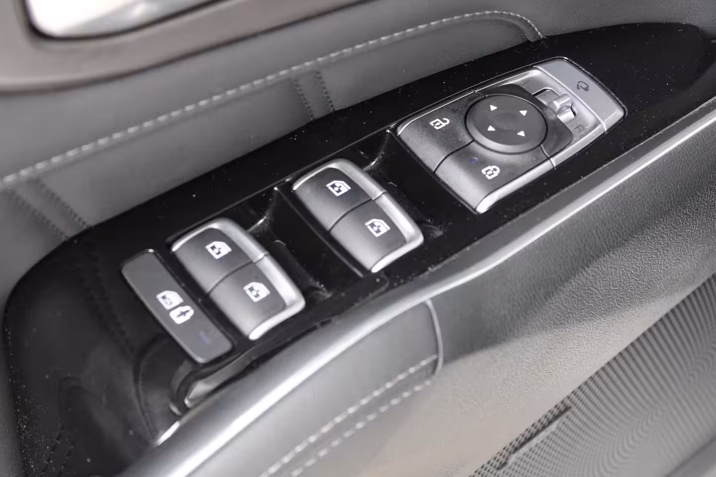 Kia Sorento 1.6 T-GDI Hybrid 2WD ExecutiveLine 7p. | 7-persoons | Ledere bekleding | Elektrische achte
