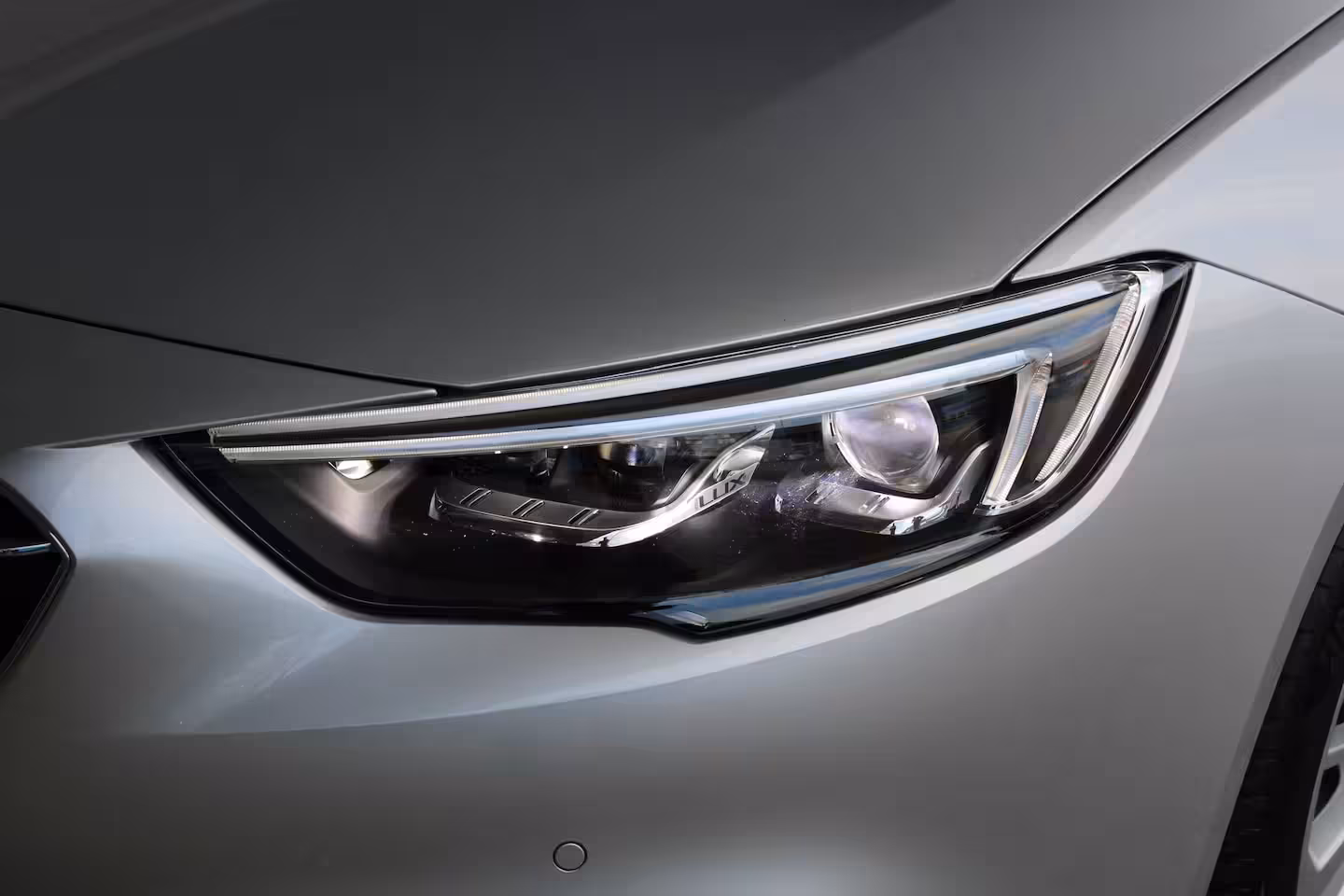 Opel Insignia Sports Tourer 1.5 Turbo Innovation | Trekhaak | Matrix LED | Navigatiesysteem | Keyless entry & start |