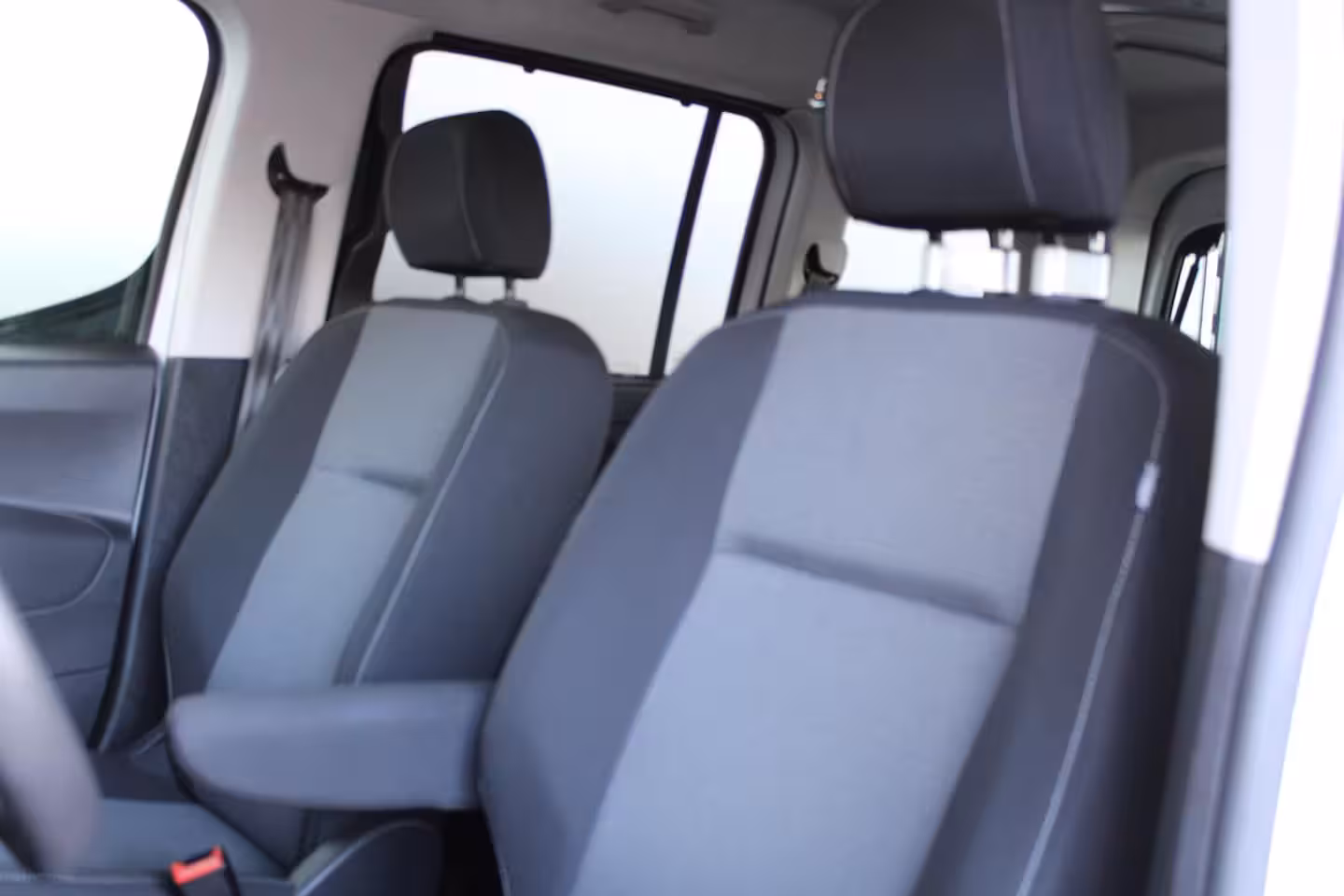 Toyota ProAce City Verso 1.2 Turbo Active | 5-persoons | Dubbele schuifdeur | Navigatie | Camera | Climate control