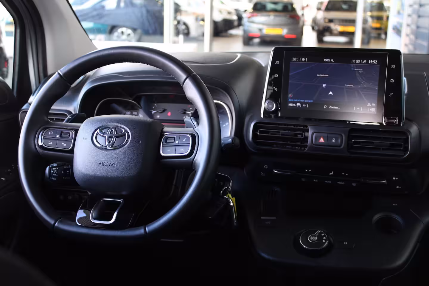 Toyota ProAce City Verso 1.2 Turbo Active | 5-persoons | Dubbele schuifdeur | Navigatie | Camera | Climate control