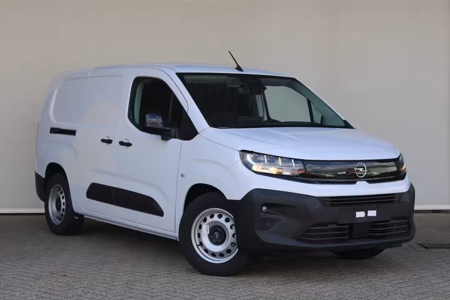 Opel Combo Electric 50 kWh L2 | Reservewiel | 1 sleutel met afstandsbediening, 1 zonder | 11 kW - 3 fase AC la