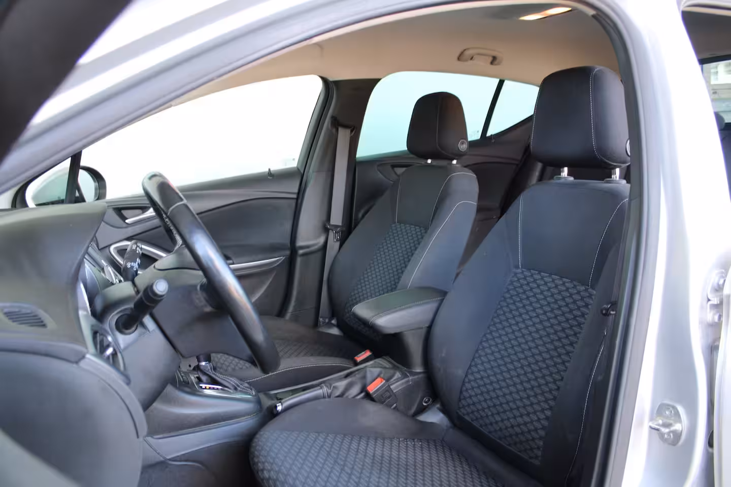 Opel Astra 1.4 Edition 2020 | Navigatie | Cruise control | Parkeersensoren | Stoel- & stuurverwarming