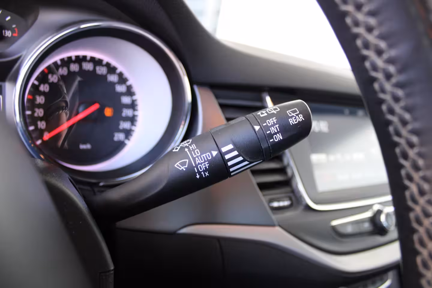Opel Astra 1.4 Edition 2020 | Navigatie | Cruise control | Parkeersensoren | Stoel- & stuurverwarming