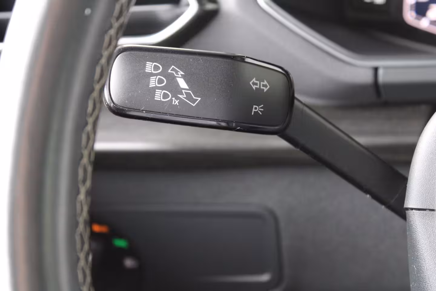 Seat Tarraco 1.5 TSI Xcellence Business Intense | Beats Audio | Dode-hoekdetectie | Elektrische achterk