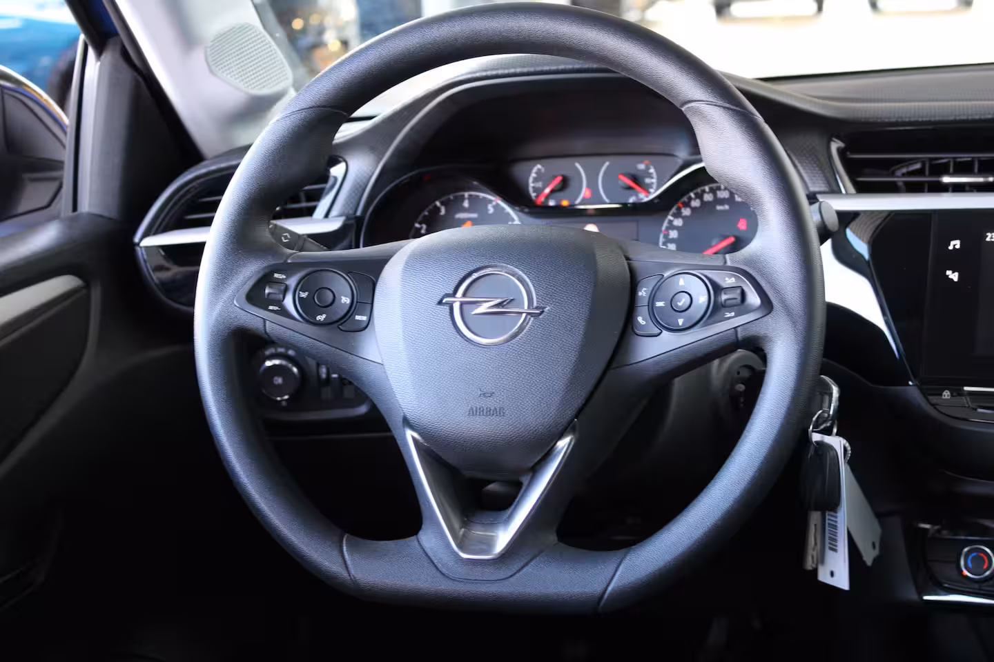 Opel Corsa 1.2 Edition | Parkeersensoren achter | Cruise control | 16` lichtmetalen velgen |