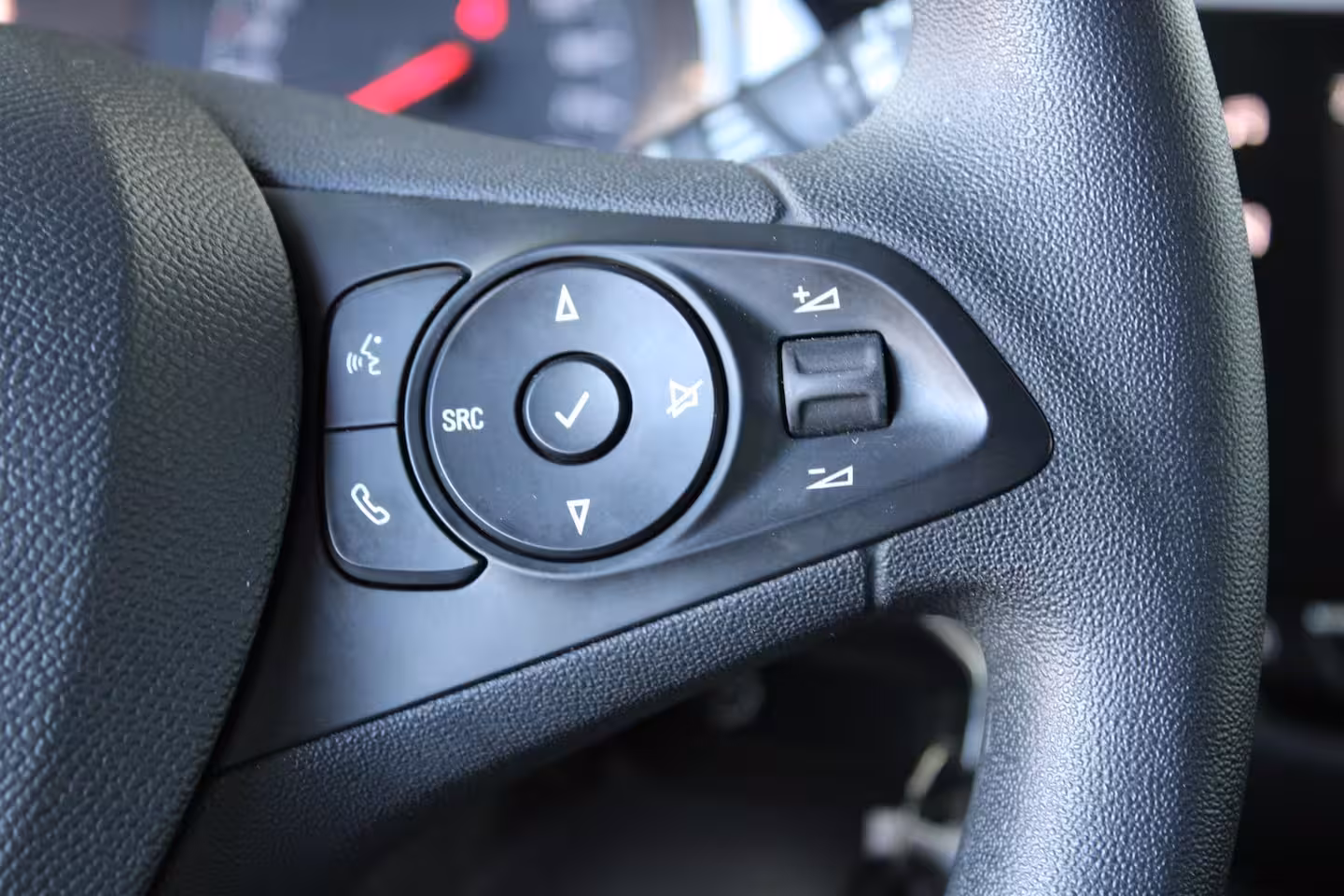 Opel Corsa 1.2 Edition | Parkeersensoren achter | Cruise control | 16` lichtmetalen velgen |