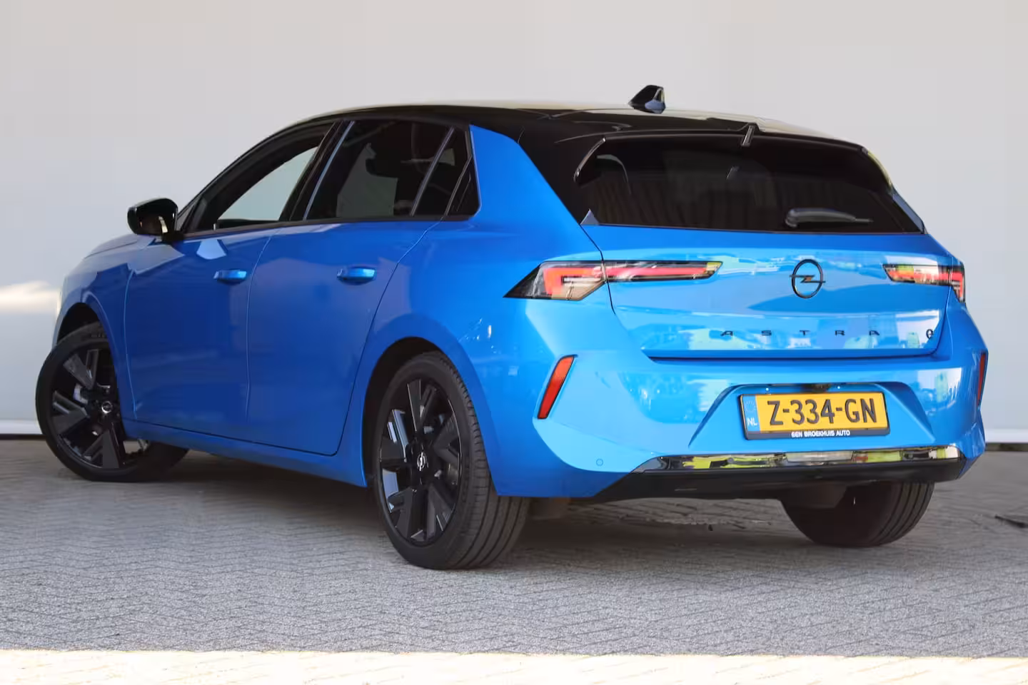 Opel Astra Electric 54 kWh GS | 360 Camera | Adaptieve cruise control | Apple carplay & Android auto | Keyless