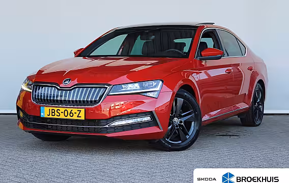Skoda Superb 1.4 TSI iV Laurin & Klement | SOH 97%| Schuif-kanteldak | LED Matrix | Lederen bekleding |
