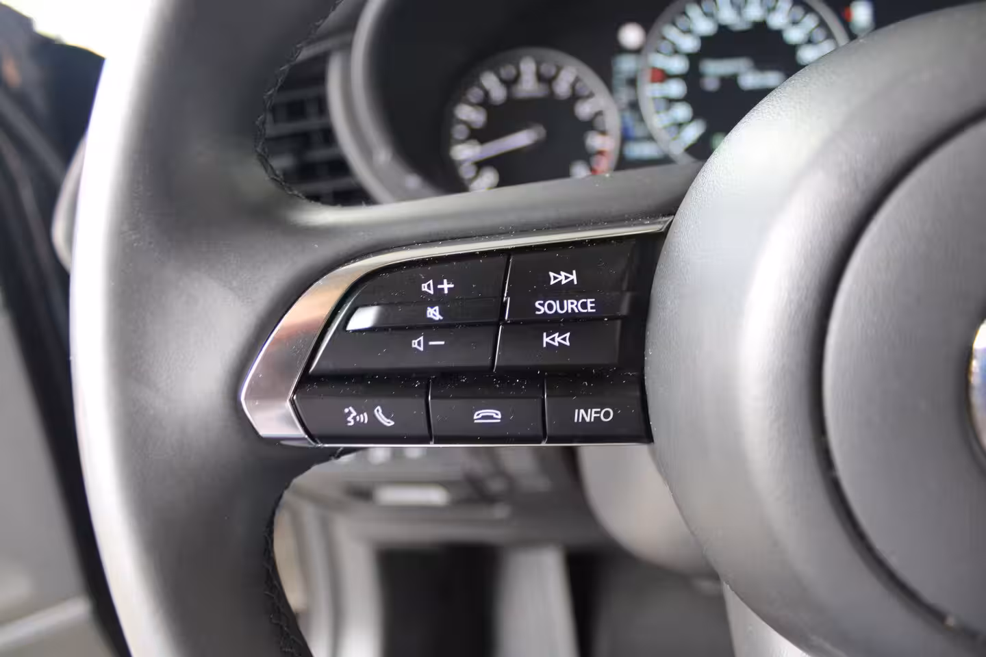 Mazda CX-30 2.0 e-SkyActiv-X M Hybrid Nagisa | Navigatie | Camera | Head-up display | Stoelverwarming