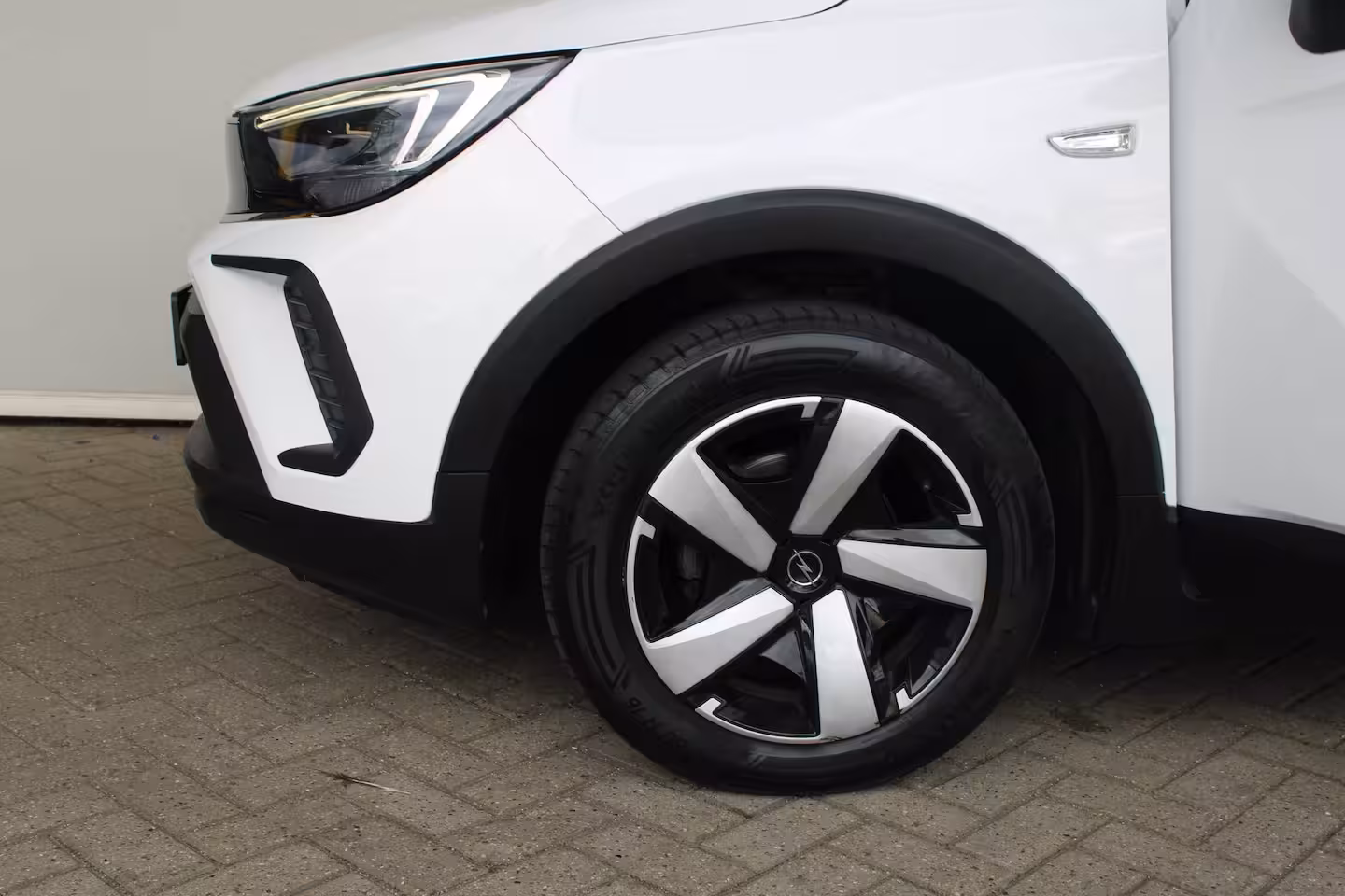Opel Crossland 1.2 Edition | Navigatie | Cruise control | LED koplampen | Apple Carplay/ Android Auto |