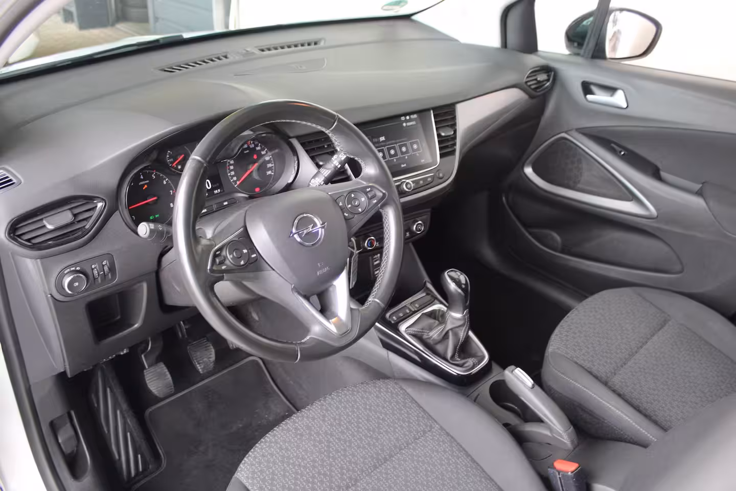 Opel Crossland 1.2 Edition | Navigatie | Cruise control | LED koplampen | Apple Carplay/ Android Auto |