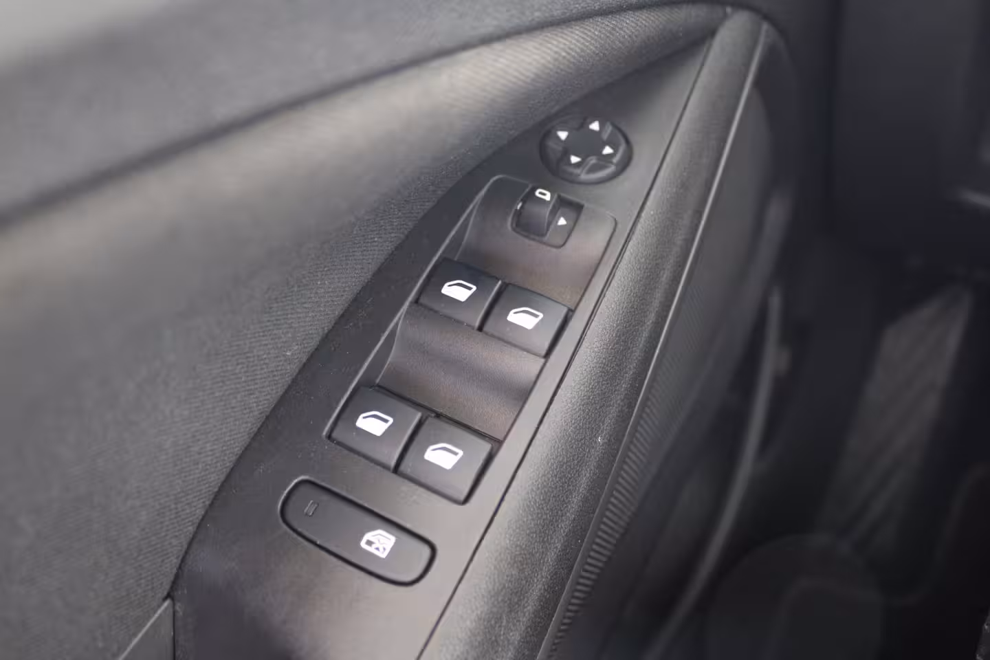 Opel Crossland 1.2 Edition | Navigatie | Cruise control | LED koplampen | Apple Carplay/ Android Auto |
