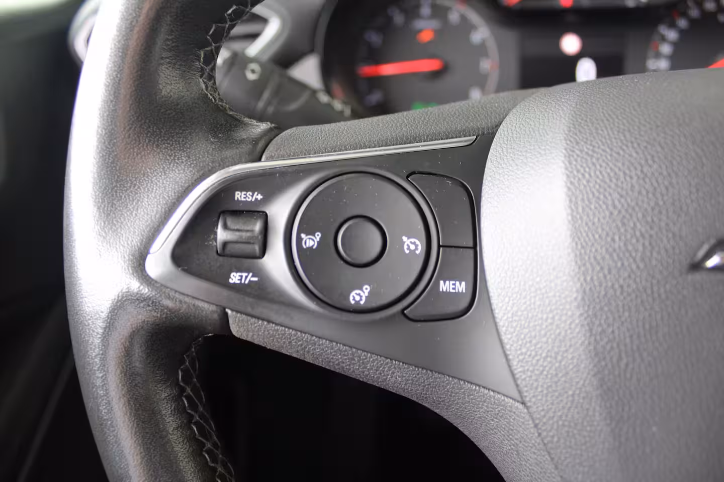 Opel Crossland 1.2 Edition | Navigatie | Cruise control | LED koplampen | Apple Carplay/ Android Auto |