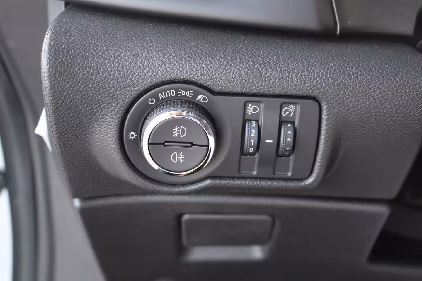 Opel Cascada 1.4 Turbo ecoFLEX Cosmo | AGR stoelen | Lederen bekleding | Navi | Parkeersensoren |