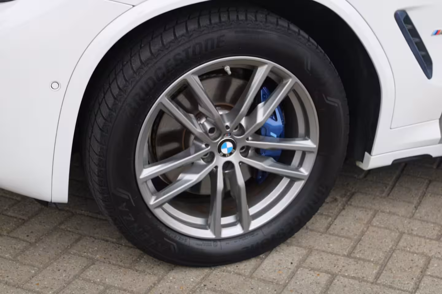BMW X3 xDrive30e High Executive | M-sport | SOH 86% | Head-up display | Lederen bekleding | Memor