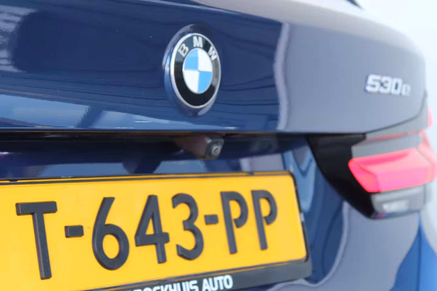 BMW 5-serie Touring 530e xDrive High Executive | M Sport | SOH 83% | Alcantara bekleding | Harman kardon audio