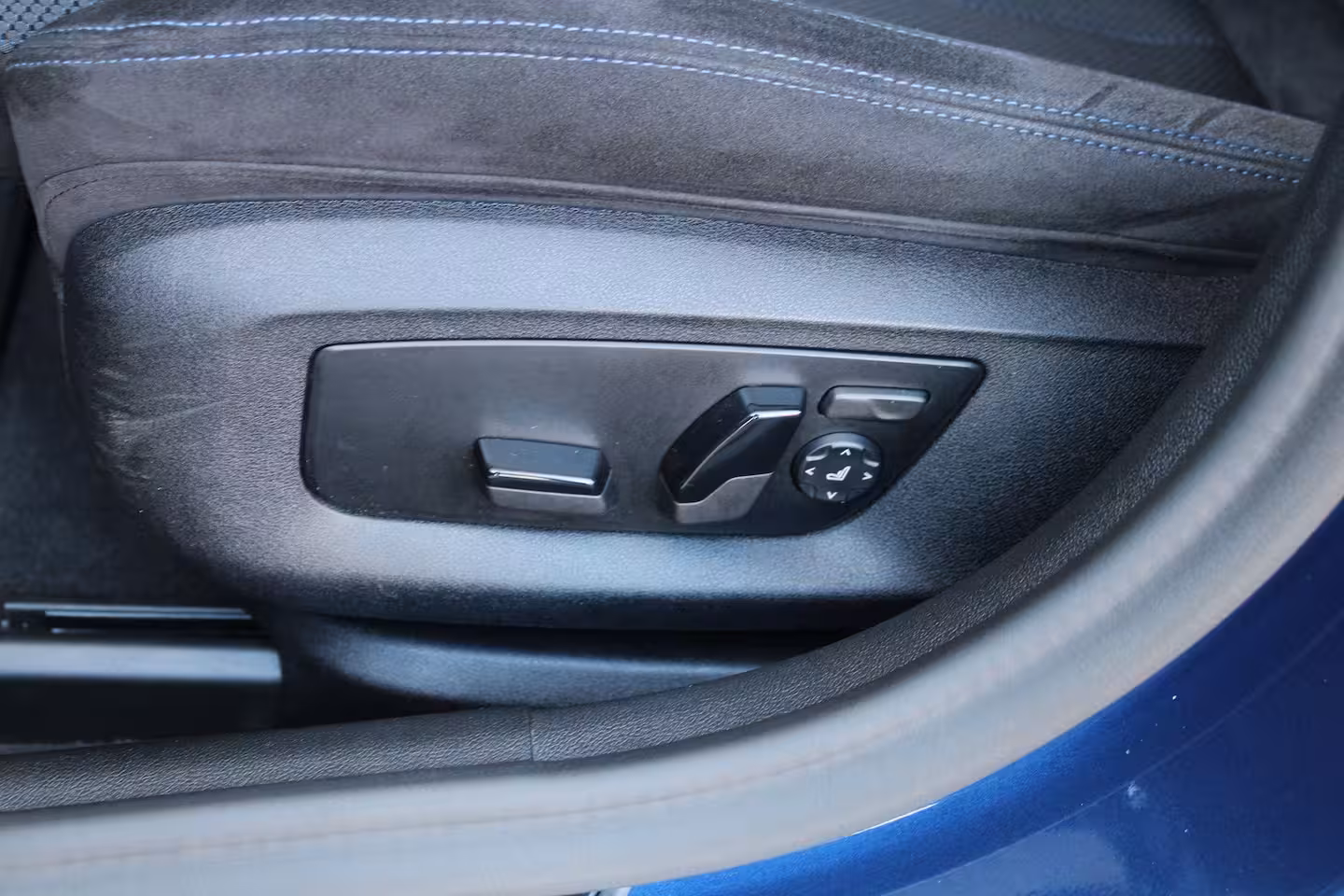 BMW 5-serie Touring 530e xDrive High Executive | M Sport | SOH 83% | Alcantara bekleding | Harman kardon audio
