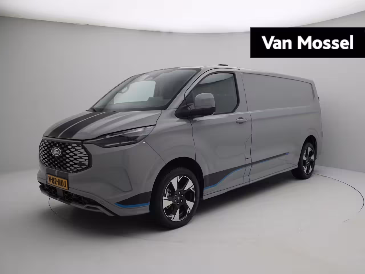 Ford E-Transit Cust. 320 L2H1 Sport 65 kWh | Trekhaak | 19 inch velgen | Adaptieve cruise control | Dodehoek de