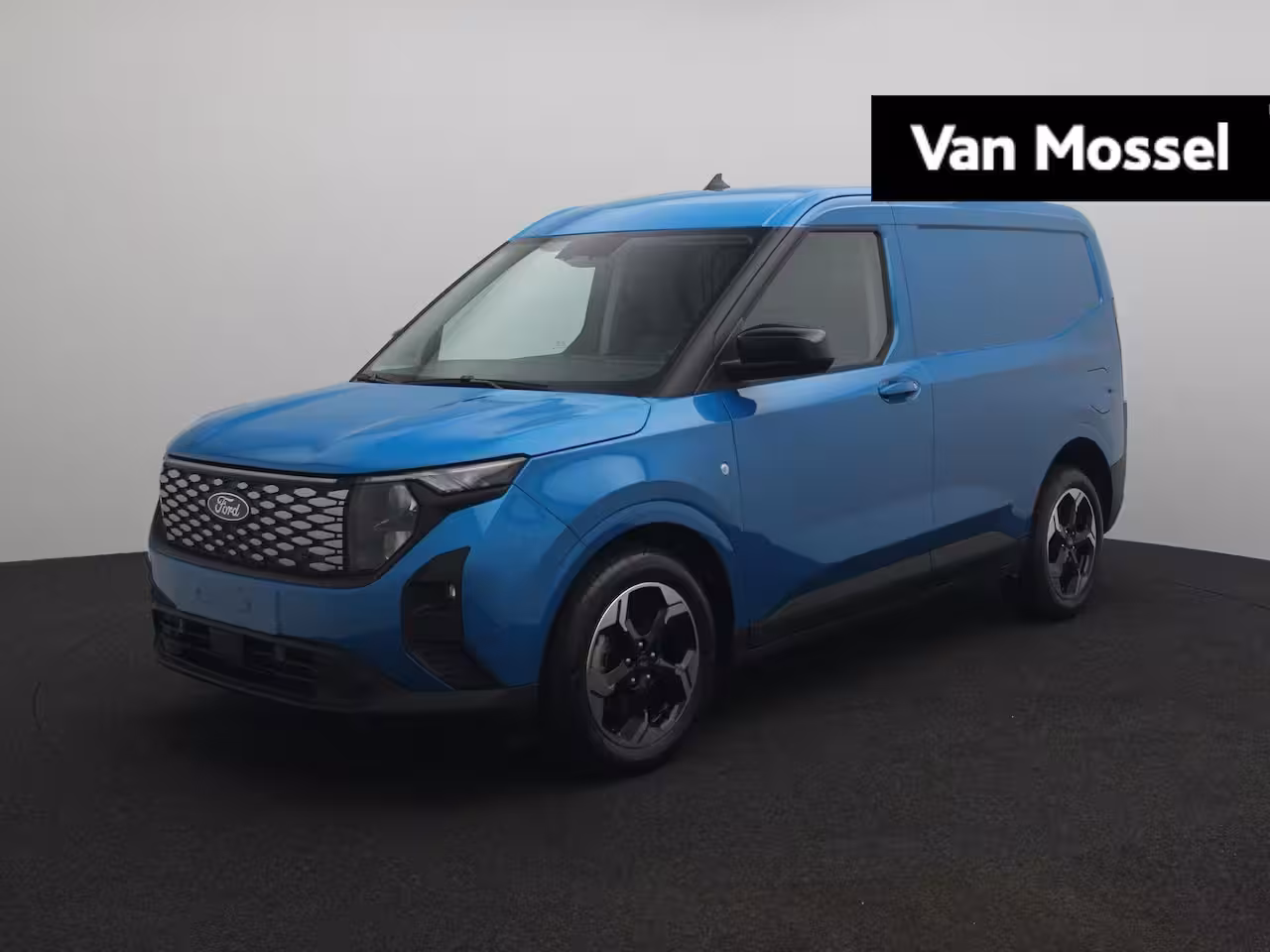 Ford E-Transit Cour Limited 44 kWh | UIT VOORAAD LEVERBAAR | trekhaak | 0, 99% financiallease | Adaptieve