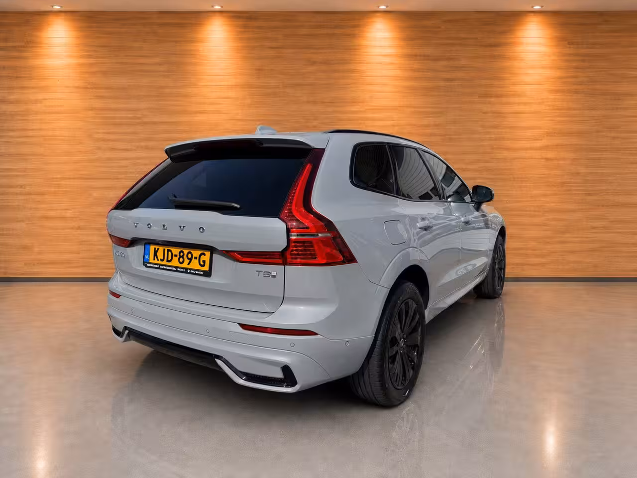 Volvo XC60 2.0 T8 Plug-in hybrid AWD Plus Black Edition